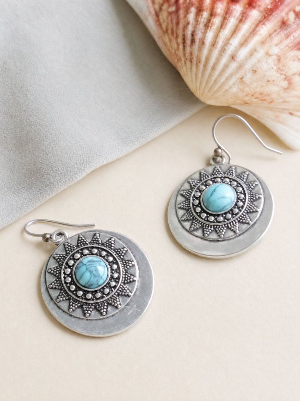 Lucky Brand Drop Earrings - Picture 2 of 2